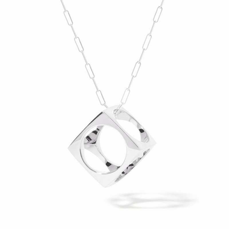 Le Pavé pendant on chain, large model
